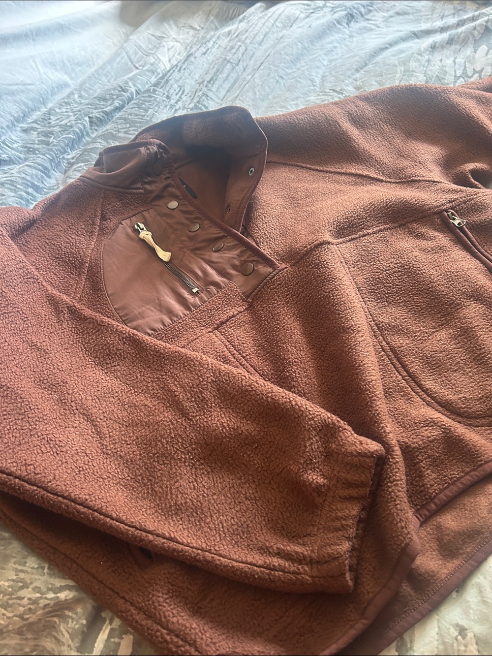 Brown Fleece sweater - Warm Casual Layer